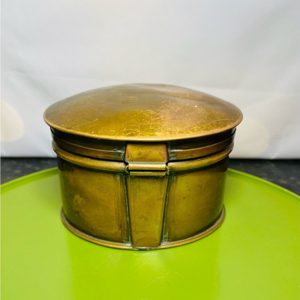 Antique Oval Trinket Box - Picture 4 of 5